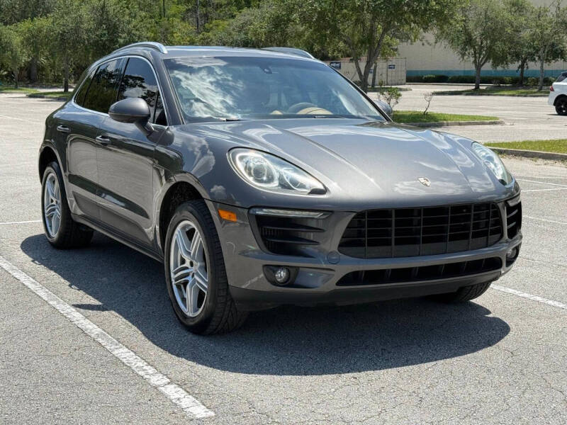 2016 Porsche Macan S