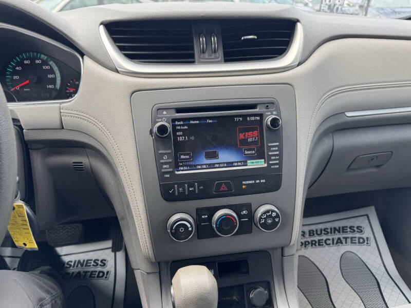 2014 Chevrolet Traverse LS