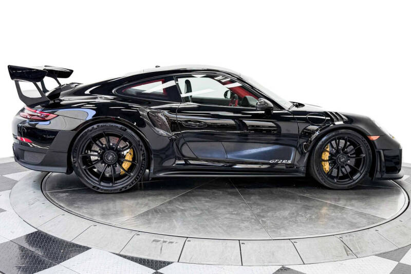 2018 Porsche 911 GT2 RS