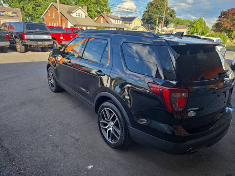 2016 Ford Explorer Sport