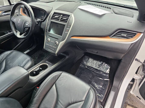 2017 Lincoln MKC Select