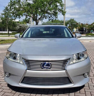 2013 Lexus ES 300h
