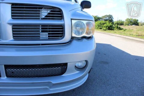 2005 Dodge Ram 1500 SRT-10