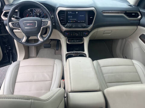 2021 GMC Acadia Denali