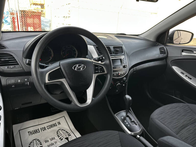 2015 Hyundai Accent GS