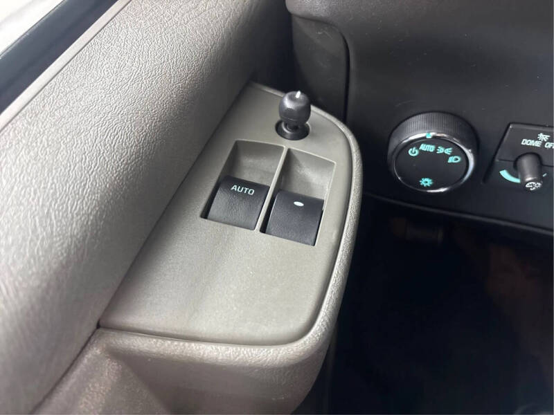 2022 GMC Savana 2500