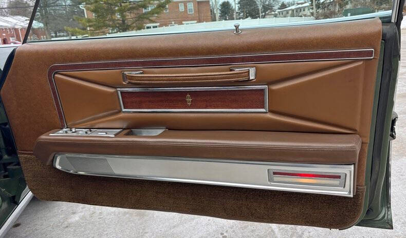 1971 Lincoln Continental