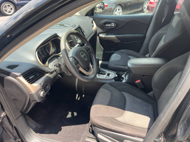 2018 Jeep Cherokee Latitude