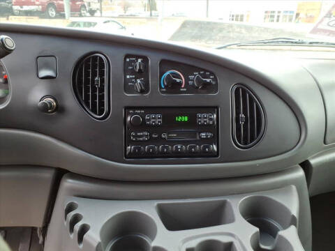 2005 Ford E-Series