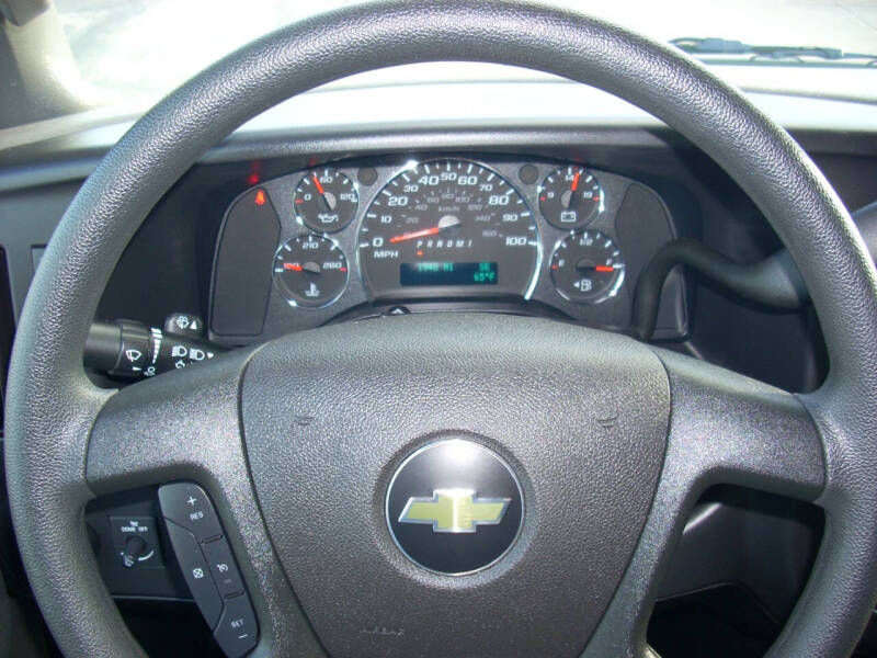 2024 Chevrolet Express LT 3500