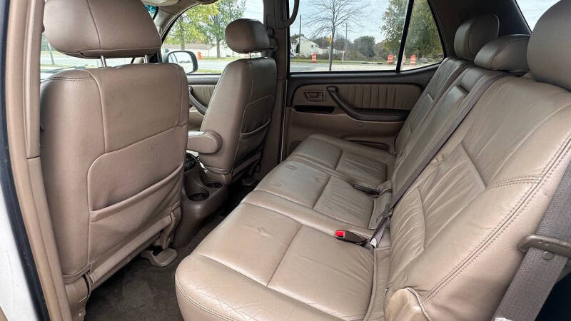 2004 Toyota Sequoia Limited