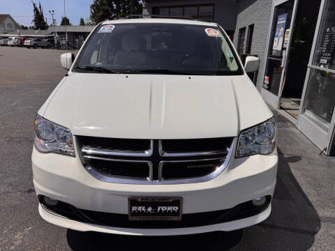 2011 Dodge Grand Caravan Crew
