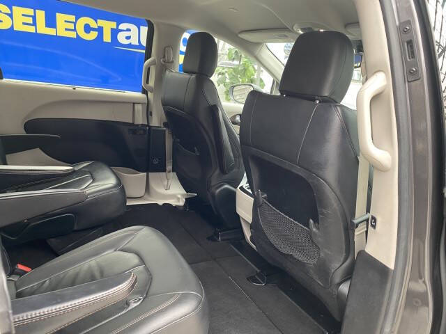 2017 Chrysler Pacifica