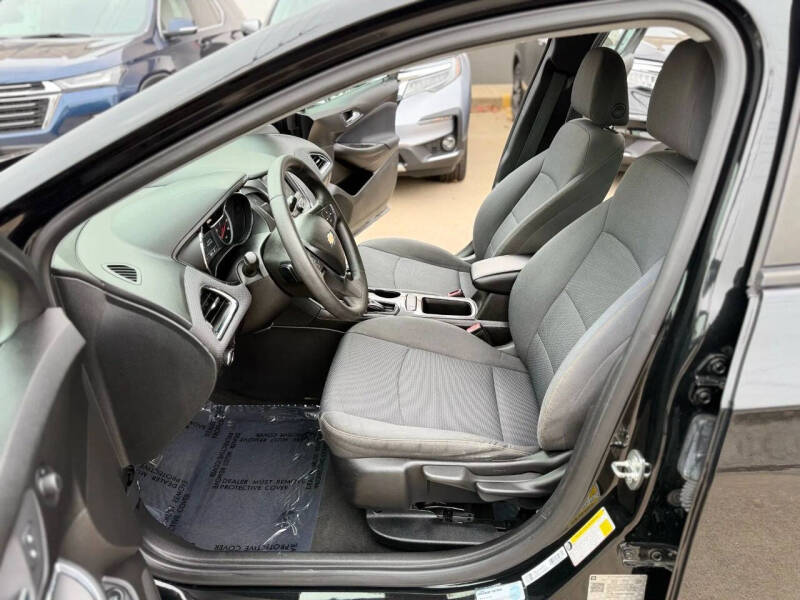 2019 Chevrolet Cruze LS