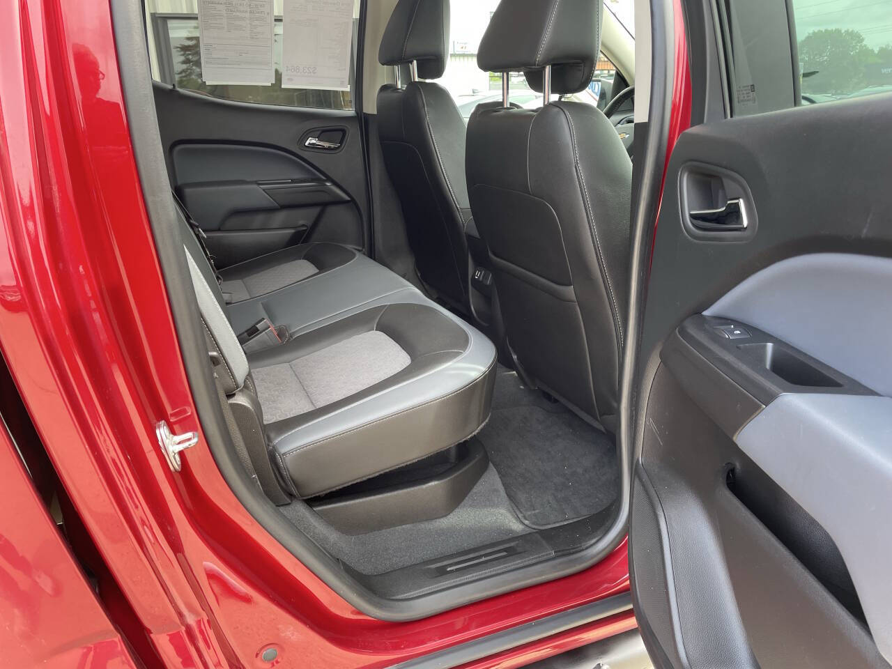 2019 Chevrolet Colorado Z71 photo 12