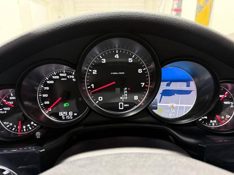 2016 Porsche Panamera