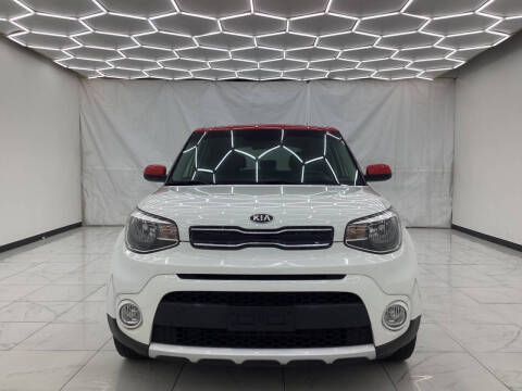 2017 Kia Soul +