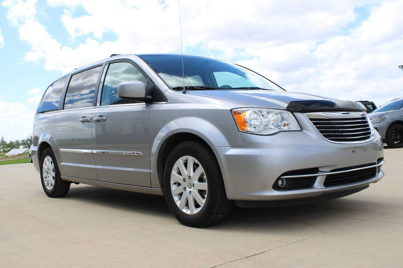 2016 Chrysler Town and Country for sale at Cresco Motor Company in Cresco, IA