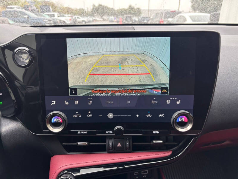 2025 Lexus NX 350h Premium