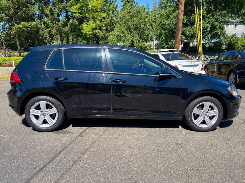 2017 Volkswagen Golf TSI S