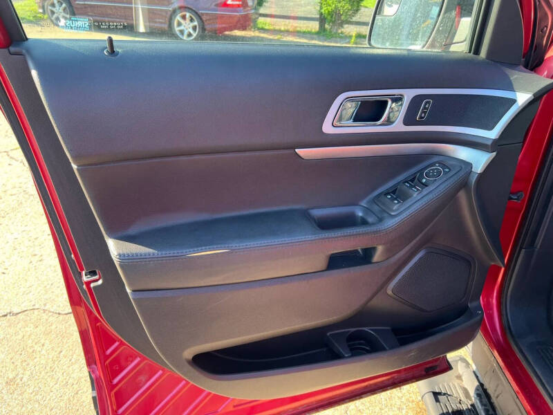 2012 Ford Explorer XLT