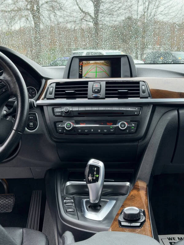 2015 BMW 3 Series 328i xDrive