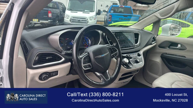 2021 Chrysler Pacifica Hybrid Touring L