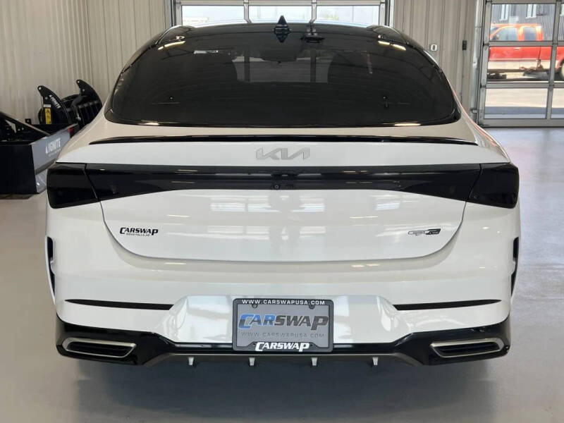 2022 Kia K5