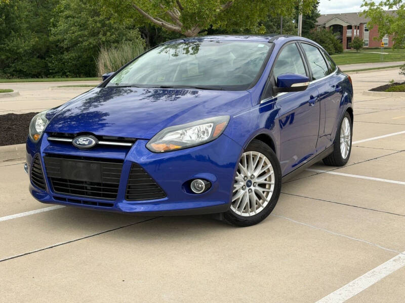 2014 Ford Focus Titanium - Photo 2