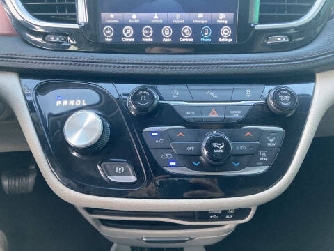 2020 Chrysler Pacifica Limited