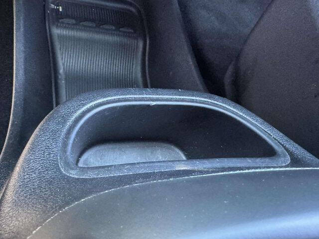 2024 Chrysler Pacifica Plug-In Hybrid Select