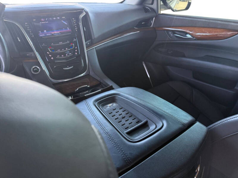 2016 Cadillac Escalade Premium Collection