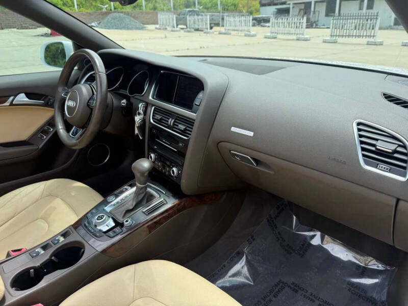 2013 Audi A5 2.0T quattro Premium Plus