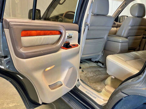 2000 Lexus LX 470