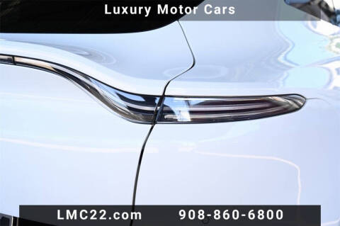 2021 Aston Martin DBX