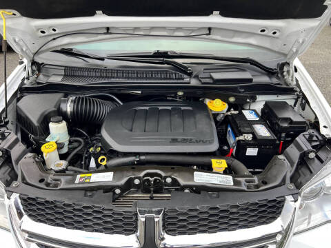 2019 Dodge Grand Caravan SE 35th Anniversary Edition