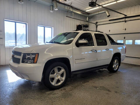 2012 Chevrolet Avalanche for sale at Sand's Auto Sales in Cambridge MN
