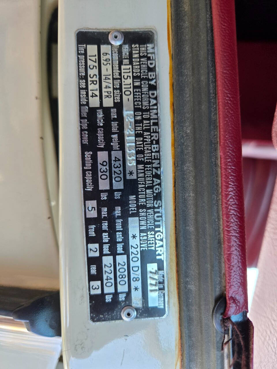 1972 Mercedes-Benz 220 125