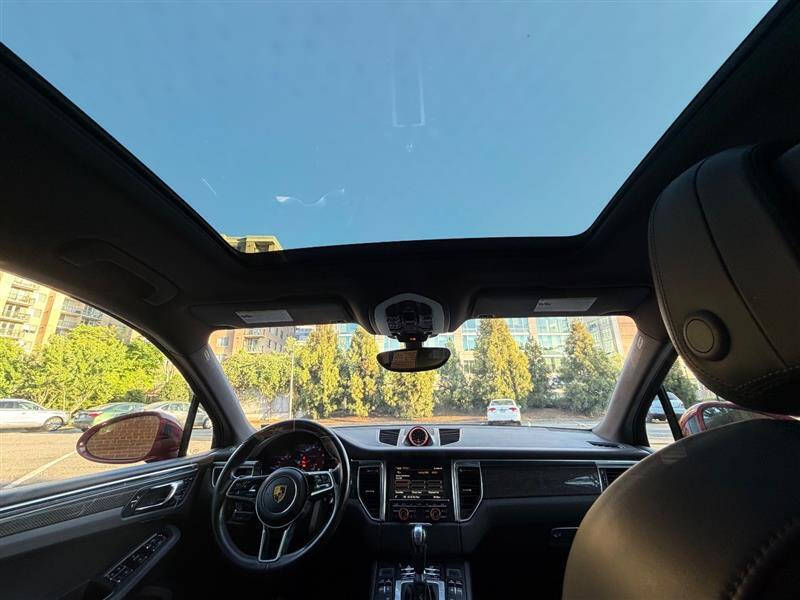 2016 Porsche Macan S