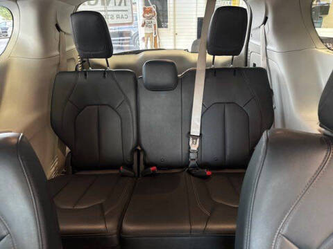 2019 Chrysler Pacifica Touring L