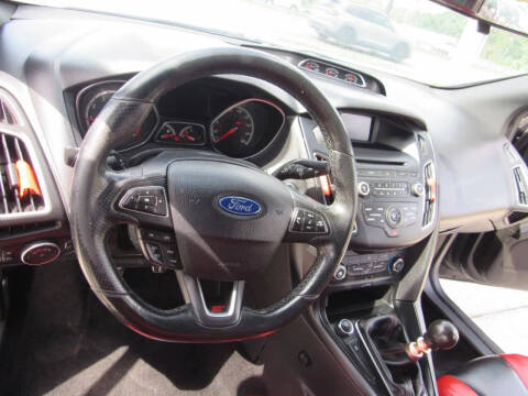 2016 Ford Focus ST