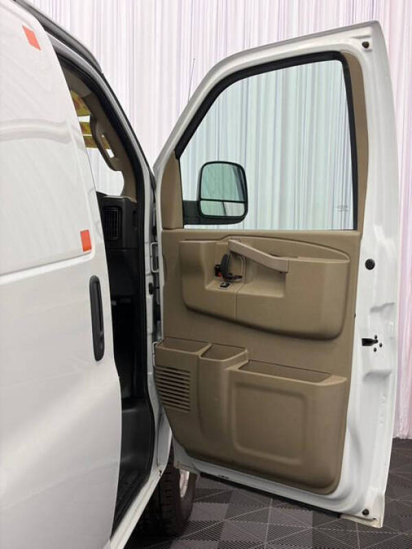 2021 Chevrolet Express 3500