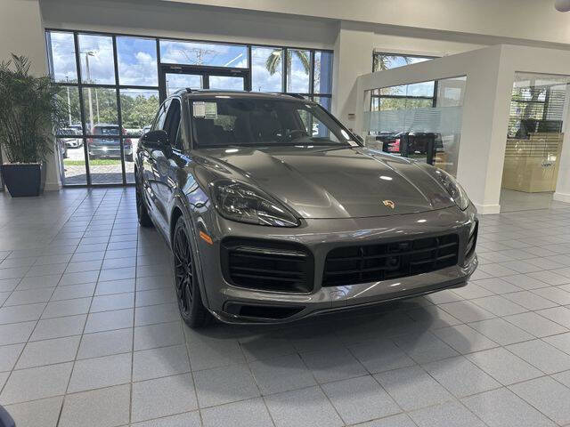 2021 Porsche Cayenne GTS