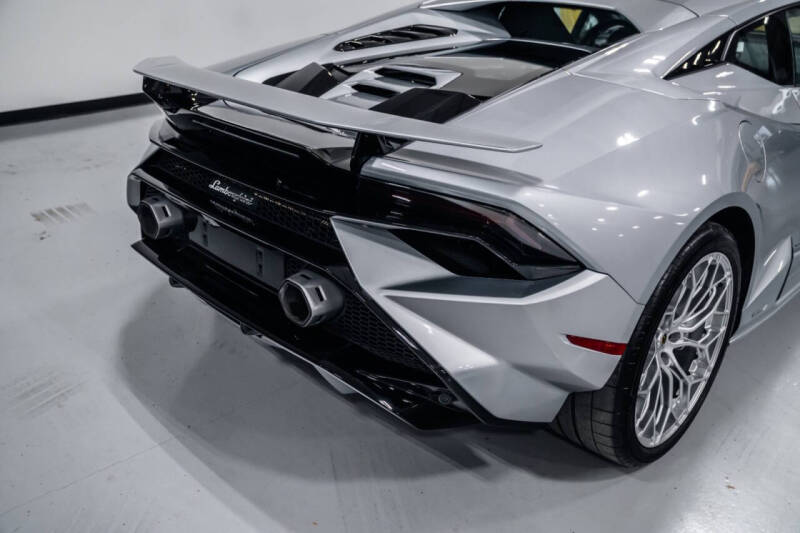 2023 Lamborghini Huracan Tecnica