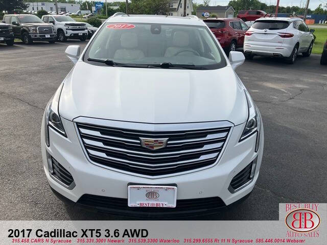White 2017 Cadillac XT5 Luxury 4x4 Luxury 4dr SUV 2