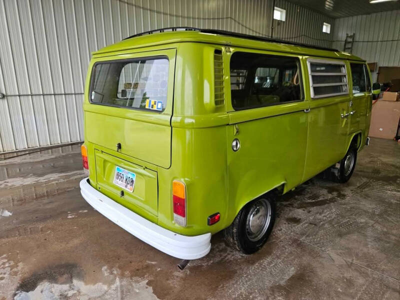1977 Volkswagen Bus
