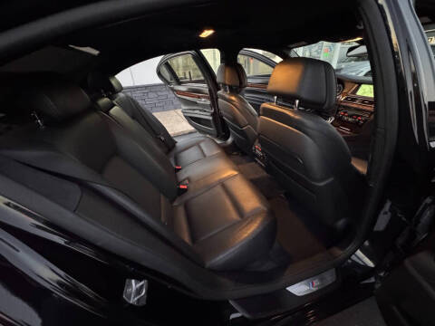 2015 BMW 7 Series 750i xDrive