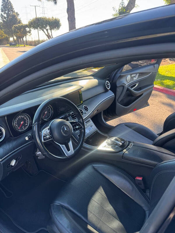 2019 Mercedes-Benz E-Class E 300