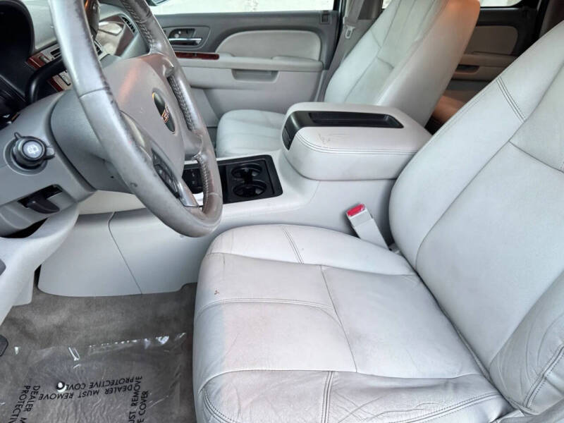 2014 GMC Yukon XL SLT