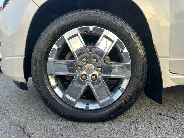 2016 GMC Acadia Denali